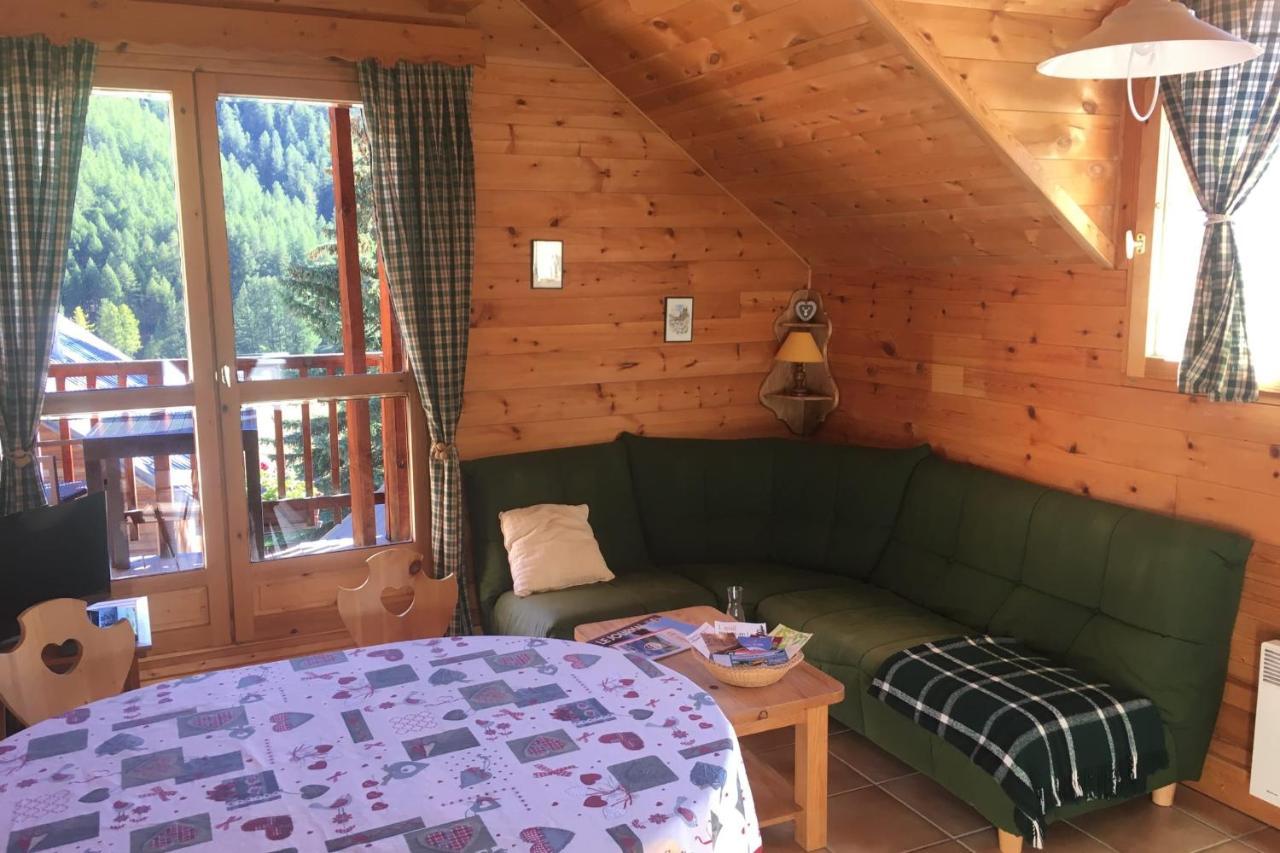 Le Cubet Hameau Des Chazals Nevache Hautes Alpes Luaran gambar